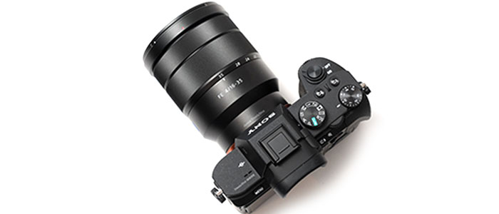 لنز دوربین عکاسی سونی Vario-Tessar T FE 16-35mm F4 OSS