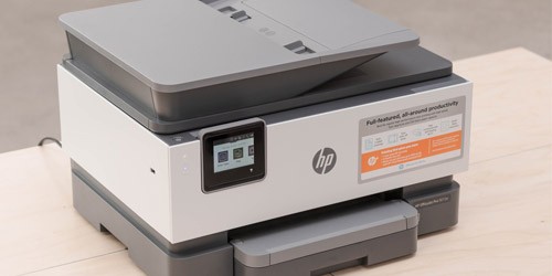 روی میز HP Smart Tank Plus پرینتر جوهر افشان سری 