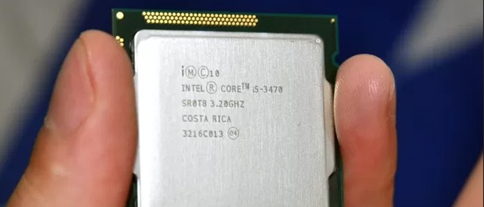 CPU اینتل Core i5-3470 در دست کاربر