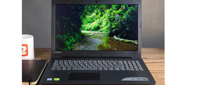 لپ تاپ 15.6 اینچی لنوو Ideapad 320 i5-7200U 8GB از روبرو