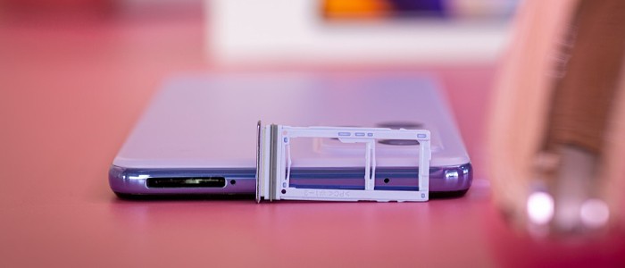 اسلات سیم کارت در کنار موبایل سامسونگ گلکسی A52 دو سیم کارت 256GB 8GB
